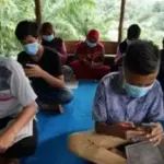 Jaringan internet yang merata di luar Pulau Jawa menjadi motor penggerak kemajuan Indonesia Emas